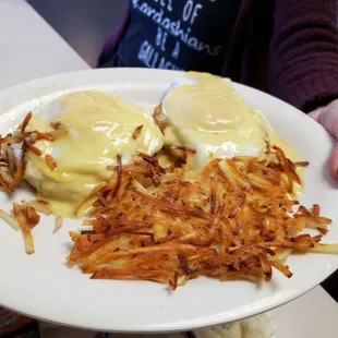 Eggs benedict classic