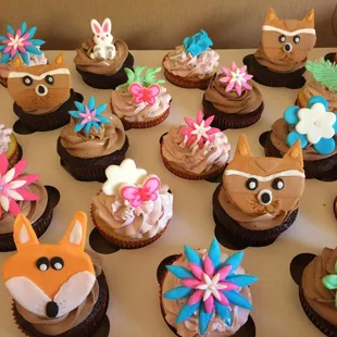 custom cupcakes