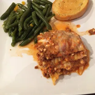 12 layer lasagna with green beans