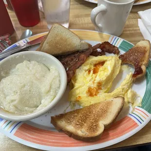 3 egg breakfast with grits and bacon