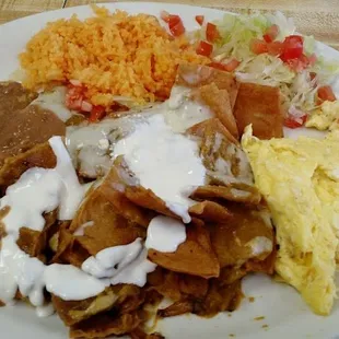 a plate of mexican food