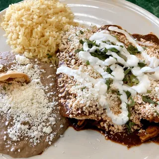 Enchiladas de Mole