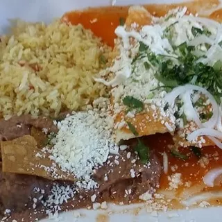 Enchiladas Rojas