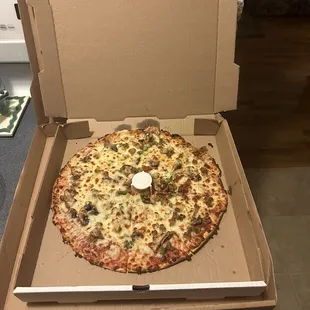 3/28 thin crust, but wrong size.