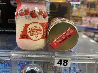 A V Liquor & Jr Mart