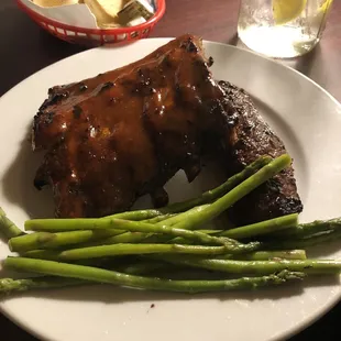 Sirloin and ribs combo with asparagus