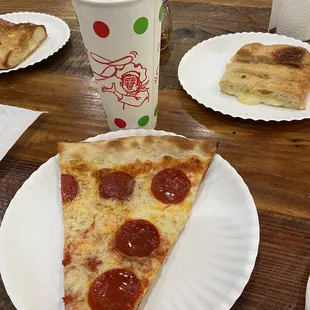 Slice of pep and cheesy bread