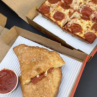 food, pizza