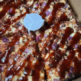 Deep dish bbq chicken pizza ~ small aka 4 corner.