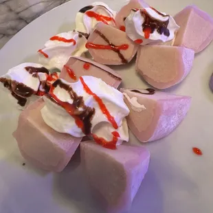 2 Pieces Mochi Ice Cream