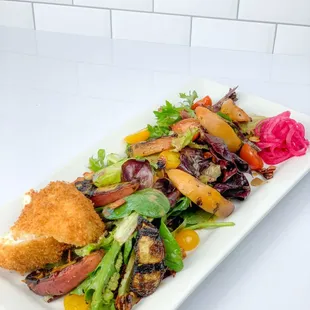 Peach Burrata Salad