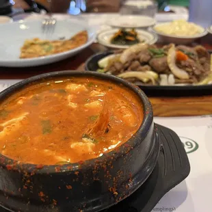 Seafood tofu soup