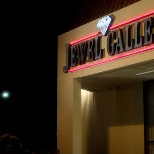 Jewel Gallery Store Front