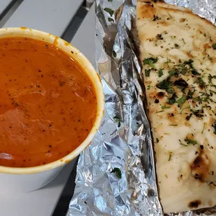 Butter chicken, garlic naan