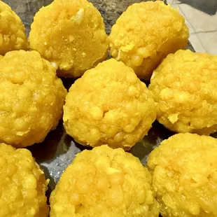 Ghee ladoo