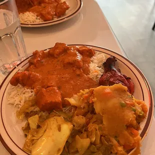 Weekend lunch buffet! Butter chicken, rice, tandoori chicken and assorted vegetables