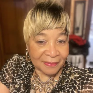 This is the owner of Jewells soul food restaurant 2728 Beekman street