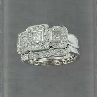 Custom Ring with Guard