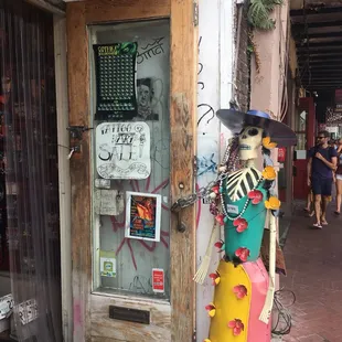 Outside Jewel.  There is not a name outside.