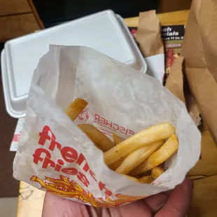 Order a burger and I received 1/4 of the fries you should.How does that even happen?