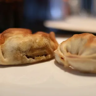 Beef (left) &amp; Ham (right) Empanadas, Pretty darn tasty!