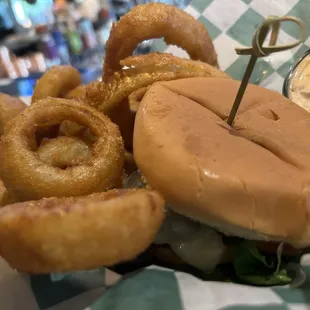 $4.99 Mondays Burger