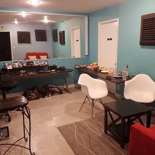 Makeup room