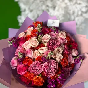 Send your Mom a special mix of flowers!