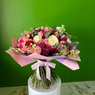 Elegant Bouquet For Mom