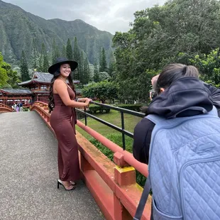 It was just a few minutes in to the shoot at Byodo-In Temple and she helped my cousin feel at ease in front of the camera!