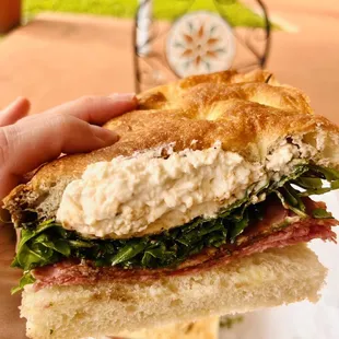 Jholano’s Deli
