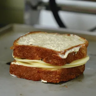 a grilled cheese sandwich