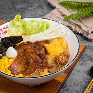 ramen and noodles, food