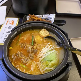 R12. Mala Spicy Soup Beef Brisket Rice Noodles (P) R12. (P)