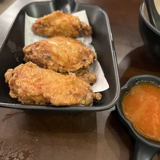 A5. Crispyspicy Chicken Wings (P) A5. (P)