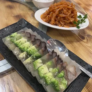 Sea Cucumber with Vegetables