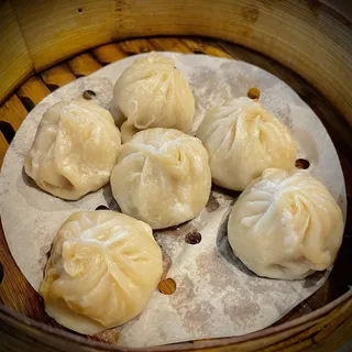 B4. Steam Pork Dumplings