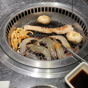 Shrimp, mushroom and pork