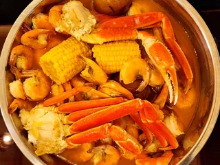 Pier 81 Boiling Seafood & Bar