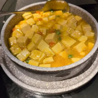 Sauteed Tofu with Crab Meat