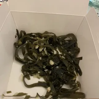 Shredded Seaweed with Chili Pepper