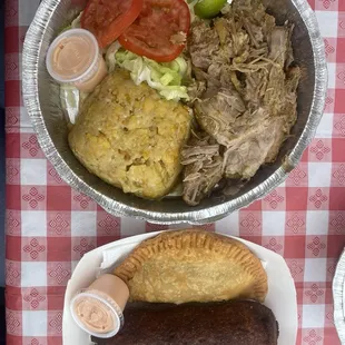 Mofongo con pernil