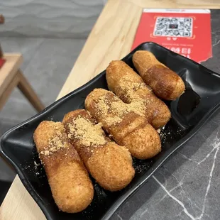 Fried brown sugar rice cakes