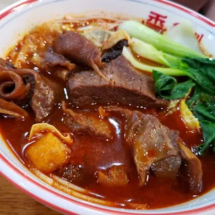 Beef Brisket Tomato Noodle Soup