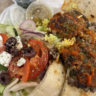 Hot and fresh kafta plate