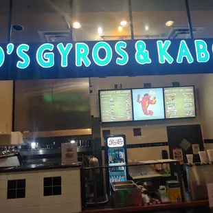Greek and Mediterranean food in Brazos mall Lake Jackson TX