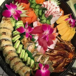 Holiday Sushi Party Tray ordered by friends.  Happy holiday with best wishes of health and happiness from Jieyi Sushi $$$$$