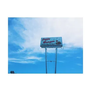 Obligatory stop at Jiffy Burger  Visiting family IG @re.se7h