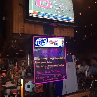 I was there for boiled shrimp and snow crab.