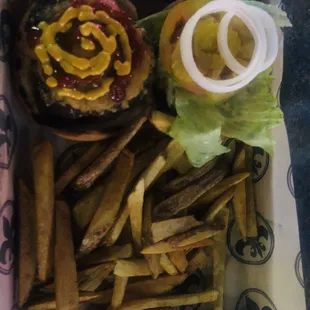 Cheeseburger with homemade fries!!!